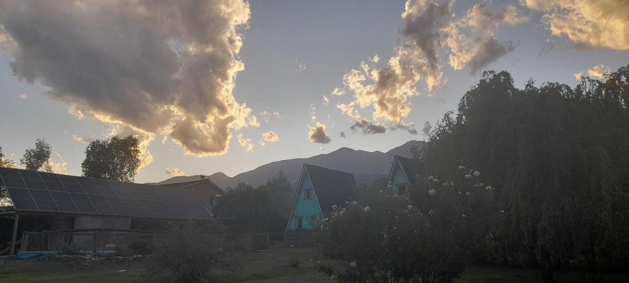 Complejo De Cabanas Tierra De Luna Potrerillos Exterior foto